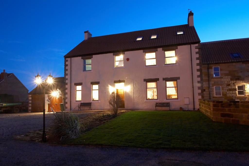 Townend Farm Bed And Breakfast Loftus Exterior photo